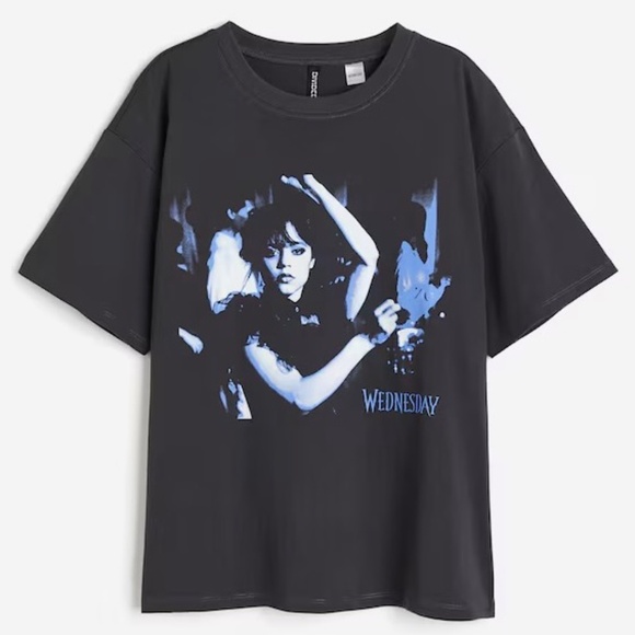 NWT H&M Wednesday Addams Dance Oversized Black Tee Women's Size XXL - Picture 1 of 9